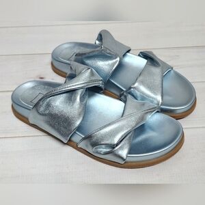 Shu Shop Cayena Light Blue Metallic Double Twist Band Slides Size 6.5 New In Box